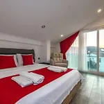빌라 Bella- 4 Bedroom In Oludeniz