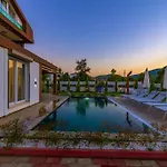 Bella- 4 Bedroom In Oludeniz 빌라 *