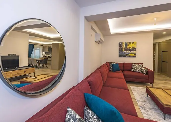 Villa Bella- 4 Bedroom In Oludeniz *
